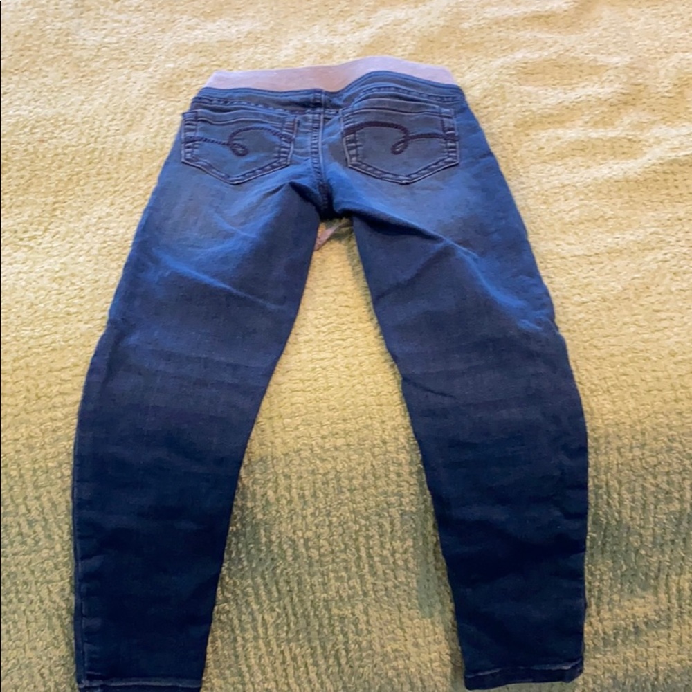 Pull up jeans